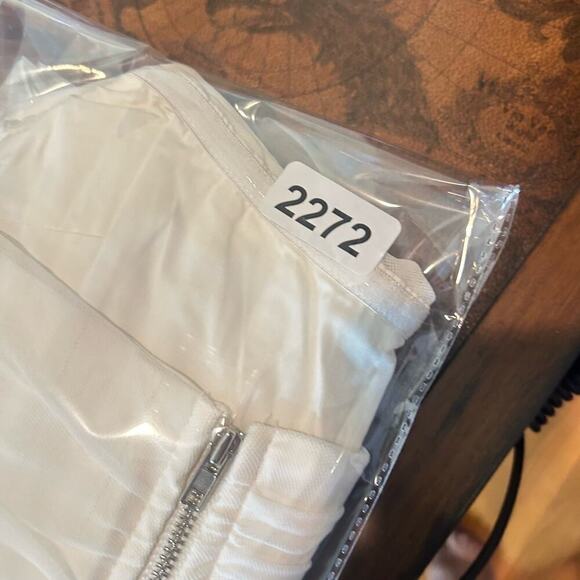 Fashion Classic Collection Top Women M Cream Sleeveless Strapless Corset Top NEW - Picture 11 of 11